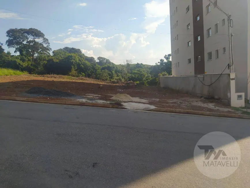 Foto 2 de Terreno / Lote à venda, 416m2 em Pocos De Caldas - MG