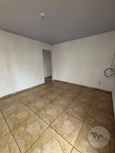 Casa com 2 quartos para alugar, 250m2 em Centro, Pocos De Caldas - MG - imagem 6 Foto 6 de Casa com 2 quartos para alugar, 250m2 em Centro, Pocos De Caldas - MG