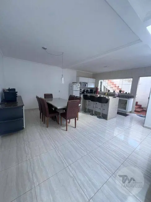Foto 4 de Casa de Condomínio com 2 quartos à venda, 160m2 em Jardim Itamaraty III, Pocos De Caldas - MG