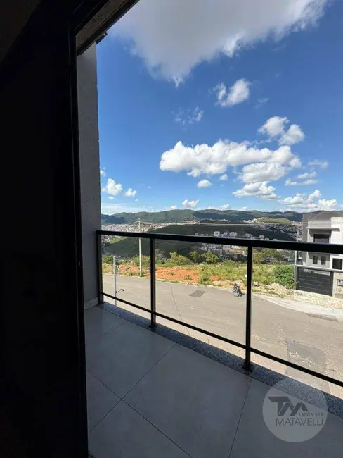 Casa de Condomínio com 2 quartos à venda, 160m2 em Jardim Bandeirantes, Pocos De Caldas - MG - imagem 6 Foto 6 de Casa de Condomínio com 2 quartos à venda, 160m2 em Jardim Bandeirantes, Pocos De Caldas - MG