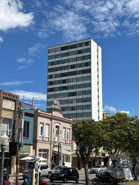 Apartamento com 3 quartos para alugar, 120m2 em Centro, Pocos De Caldas - MG - imagem 2 Foto 2 de Apartamento com 3 quartos para alugar, 120m2 em Centro, Pocos De Caldas - MG