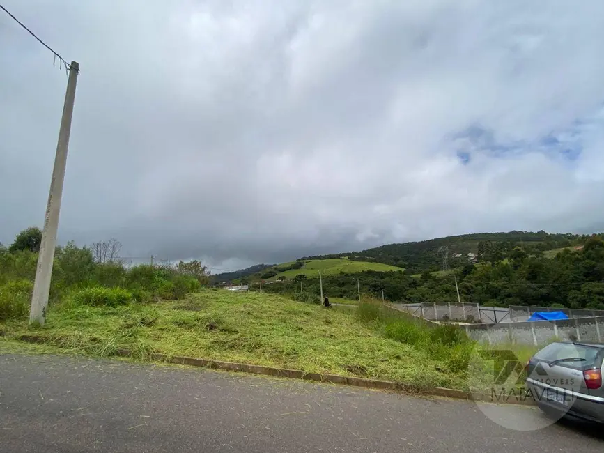 Foto 2 de Terreno / Lote à venda, 200m2 em Pocos De Caldas - MG
