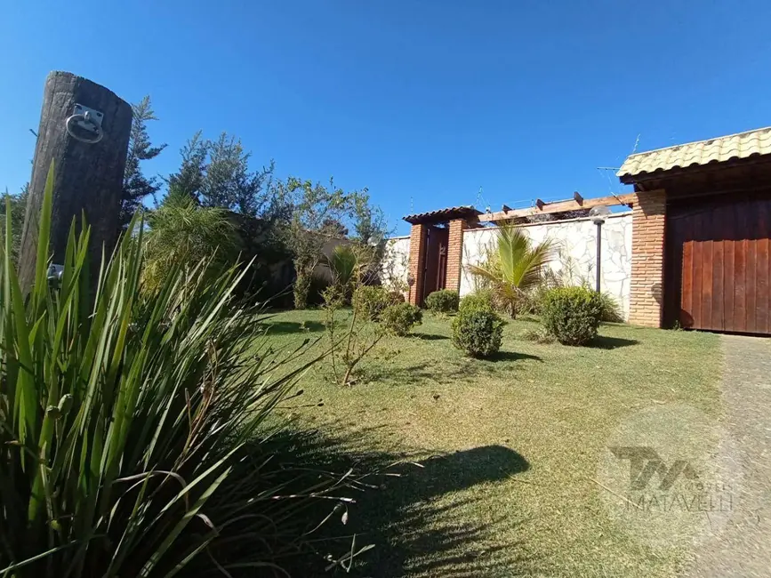 Chácara com 3 quartos à venda, 600m2 em Chácara Santa Bárbara, Pocos De Caldas - MG - imagem 2 Foto 2 de Chácara com 3 quartos à venda, 600m2 em Chácara Santa Bárbara, Pocos De Caldas - MG