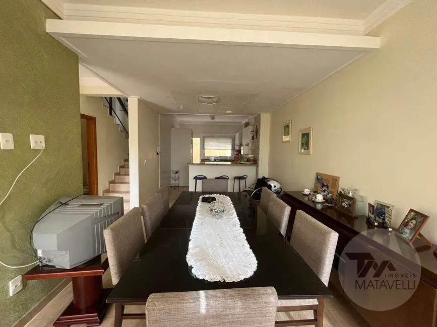 Casa de Condomínio com 3 quartos à venda, 250m2 em Jardim Centenário, Pocos De Caldas - MG - imagem 8 Foto 8 de Casa de Condomínio com 3 quartos à venda, 250m2 em Jardim Centenário, Pocos De Caldas - MG