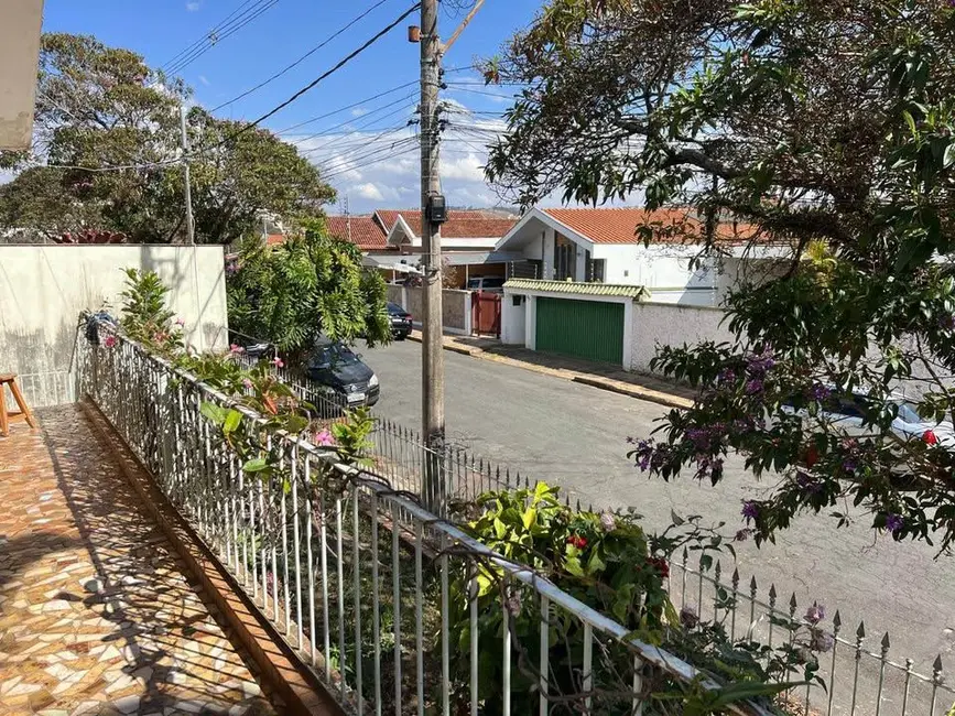 Casa com 4 quartos à venda, 392m2 em Jardim dos Estados, Pocos De Caldas - MG - imagem 9 Foto 9 de Casa com 4 quartos à venda, 392m2 em Jardim dos Estados, Pocos De Caldas - MG