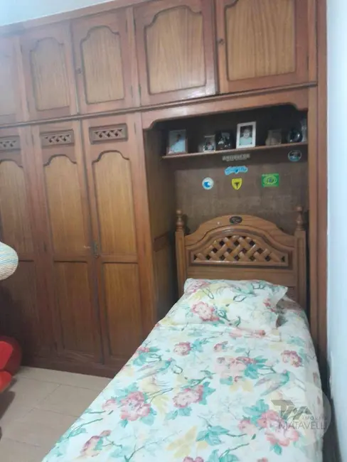 Foto 9 de Casa de Condomínio com 3 quartos à venda, 250m2 em Vila Togni, Pocos De Caldas - MG