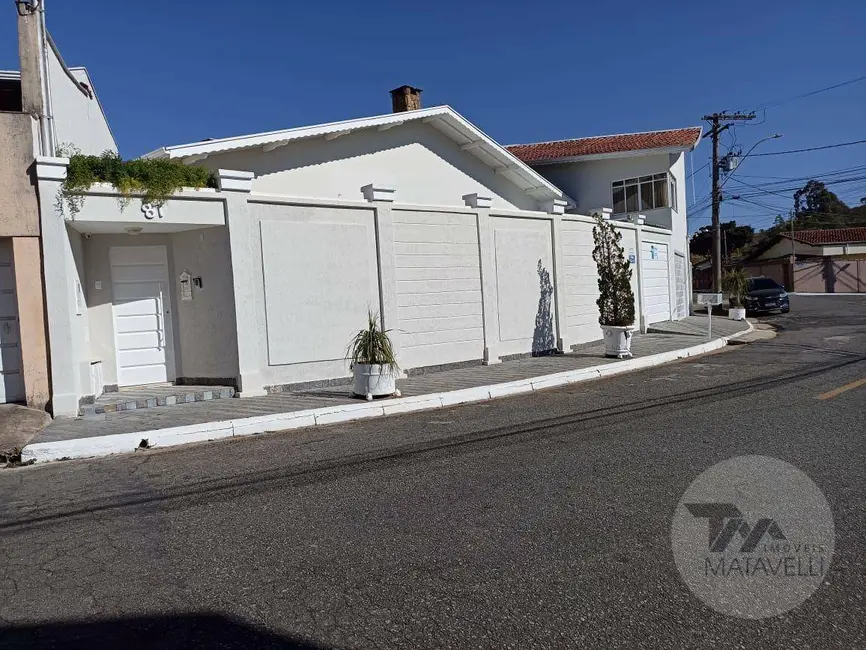 Foto 1 de Casa de Condomínio com 3 quartos à venda, 250m2 em Vila Togni, Pocos De Caldas - MG