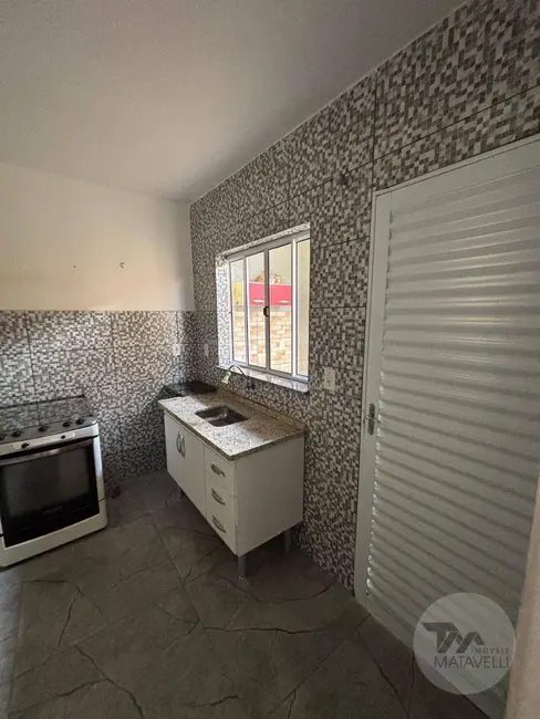 Casa com 2 quartos para alugar, 80m2 em Vila Cruz, Pocos De Caldas - MG - imagem 9 Foto 9 de Casa com 2 quartos para alugar, 80m2 em Vila Cruz, Pocos De Caldas - MG