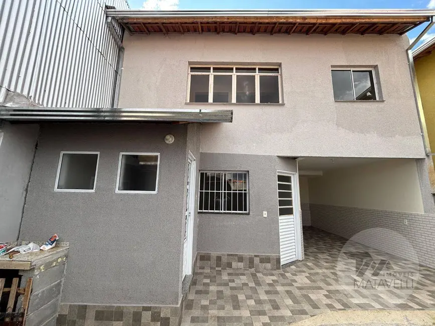 Foto 1 de Casa com 2 quartos para alugar, 80m2 em Vila Cruz, Pocos De Caldas - MG