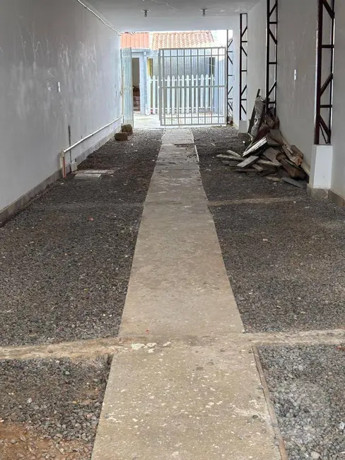Foto 2 de Casa com 2 quartos para alugar, 80m2 em Vila Cruz, Pocos De Caldas - MG