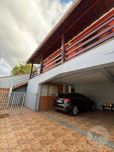 Foto 1 de Casa com 3 quartos à venda, 260m2 em Jardim Centenário, Pocos De Caldas - MG