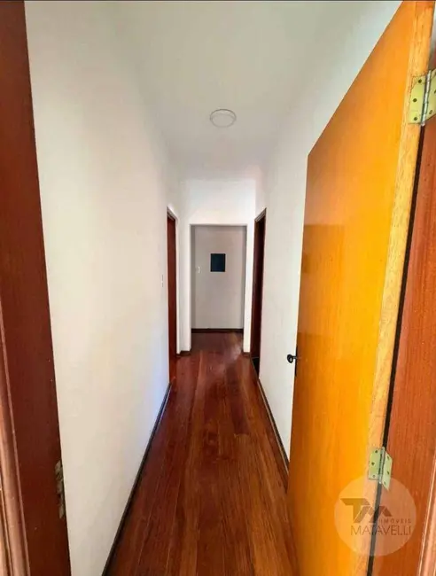 Casa de Condomínio com 3 quartos à venda, 300m2 em Jardim Novo Mundo, Pocos De Caldas - MG - imagem 5 Foto 5 de Casa de Condomínio com 3 quartos à venda, 300m2 em Jardim Novo Mundo, Pocos De Caldas - MG