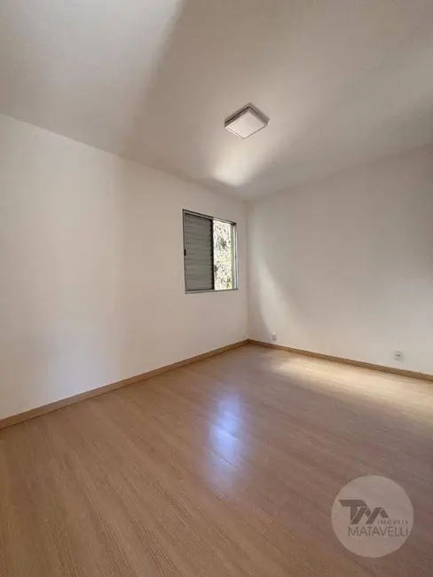 Foto 4 de Apartamento com 3 quartos à venda, 70m2 em Jardim Country Club, Pocos De Caldas - MG