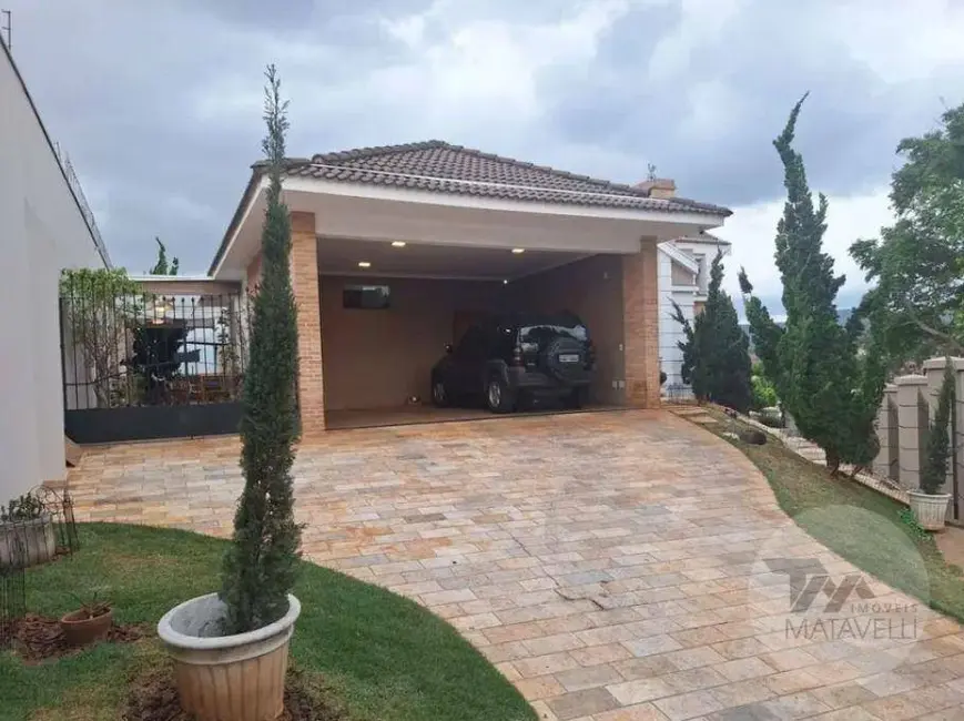 Casa de Condomínio com 3 quartos à venda, 690m2 em Jardim Europa, Pocos De Caldas - MG - imagem 5 Foto 5 de Casa de Condomínio com 3 quartos à venda, 690m2 em Jardim Europa, Pocos De Caldas - MG