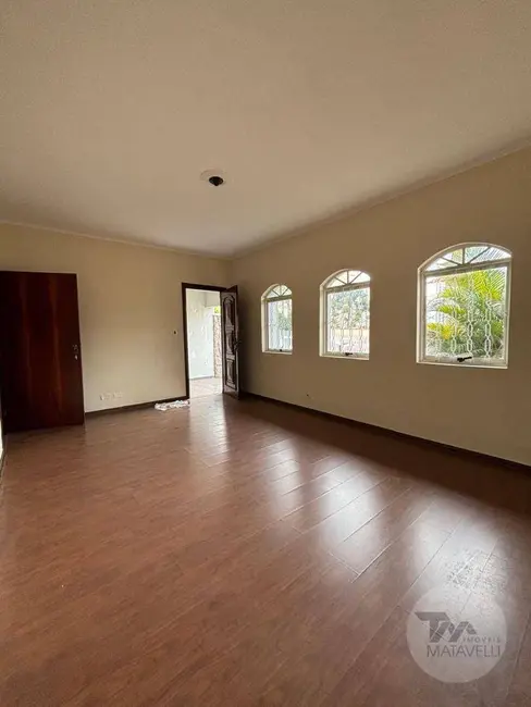 Casa de Condomínio com 3 quartos à venda, 250m2 em Jardim Quisisana, Pocos De Caldas - MG - imagem 2 Foto 2 de Casa de Condomínio com 3 quartos à venda, 250m2 em Jardim Quisisana, Pocos De Caldas - MG