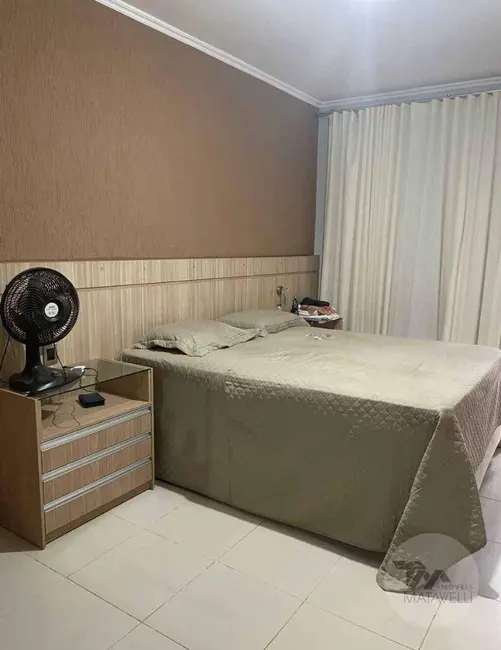 Foto 6 de Casa com 3 quartos à venda, 200m2 em Jardim Amaryllis, Pocos De Caldas - MG