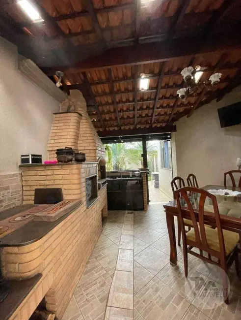 Foto 8 de Casa com 3 quartos à venda, 200m2 em Jardim Amaryllis, Pocos De Caldas - MG