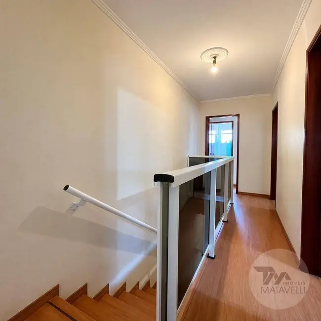 Casa de Condomínio com 3 quartos à venda, 220m2 em Santa Ângela, Pocos De Caldas - MG - imagem 5 Foto 5 de Casa de Condomínio com 3 quartos à venda, 220m2 em Santa Ângela, Pocos De Caldas - MG