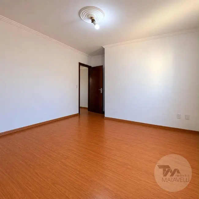 Casa de Condomínio com 3 quartos à venda, 220m2 em Santa Ângela, Pocos De Caldas - MG - imagem 7 Foto 7 de Casa de Condomínio com 3 quartos à venda, 220m2 em Santa Ângela, Pocos De Caldas - MG