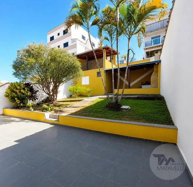 Casa de Condomínio com 3 quartos à venda, 270m2 em Vila Caio Junqueira, Pocos De Caldas - MG - imagem 8 Foto 8 de Casa de Condomínio com 3 quartos à venda, 270m2 em Vila Caio Junqueira, Pocos De Caldas - MG
