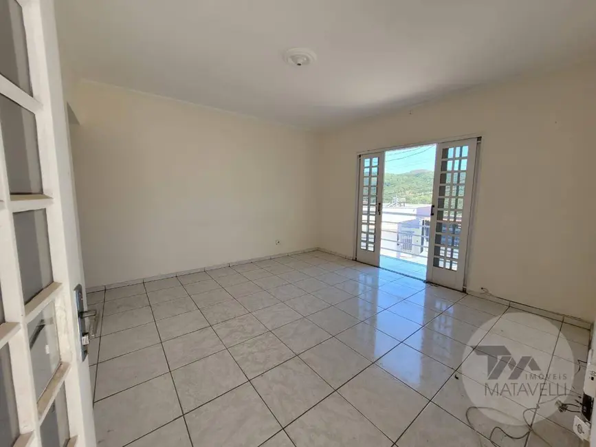 Casa de Condomínio com 3 quartos à venda, 300m2 em Monte Verde II, Pocos De Caldas - MG - imagem 4 Foto 4 de Casa de Condomínio com 3 quartos à venda, 300m2 em Monte Verde II, Pocos De Caldas - MG