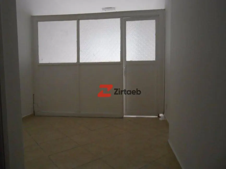 Sala Comercial para alugar, 28m2 em Centro, Rio De Janeiro - RJ - imagem 5 Foto 5 de Sala Comercial para alugar, 28m2 em Centro, Rio De Janeiro - RJ