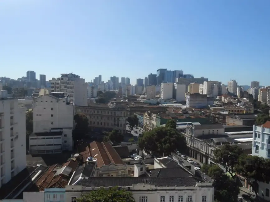 Foto 2 de Apartamento com 1 quarto para alugar, 26m2 em Centro, Rio De Janeiro - RJ