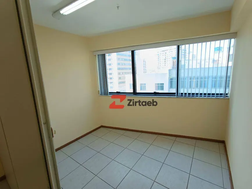 Foto 1 de Sala Comercial para alugar, 36m2 em Tijuca, Rio De Janeiro - RJ