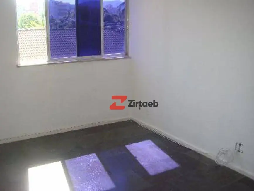 Foto 2 de Apartamento com 2 quartos para alugar, 70m2 em Pechincha, Rio De Janeiro - RJ