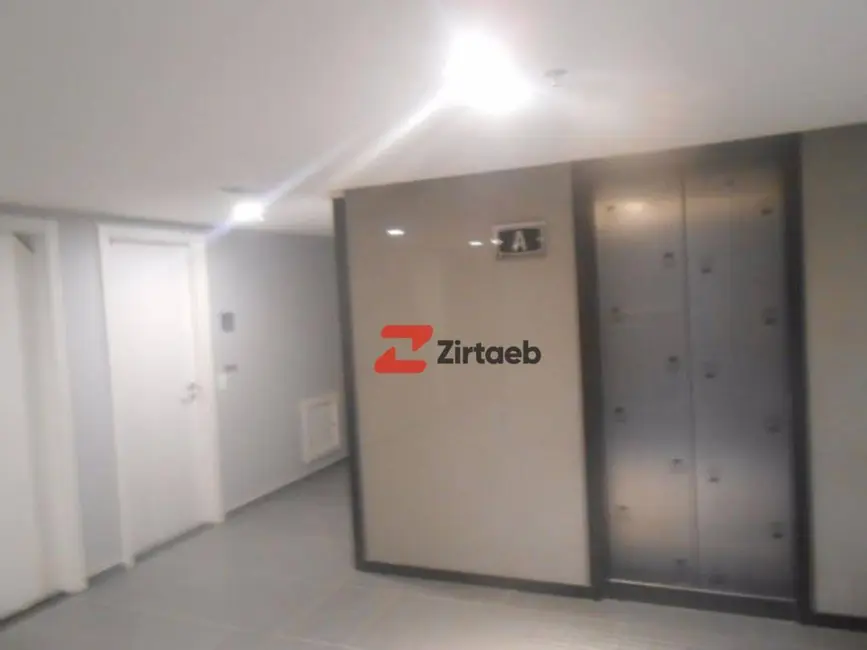 Sala Comercial para alugar, 36m2 em Santo Cristo, Rio De Janeiro - RJ - imagem 9 Foto 9 de Sala Comercial para alugar, 36m2 em Santo Cristo, Rio De Janeiro - RJ