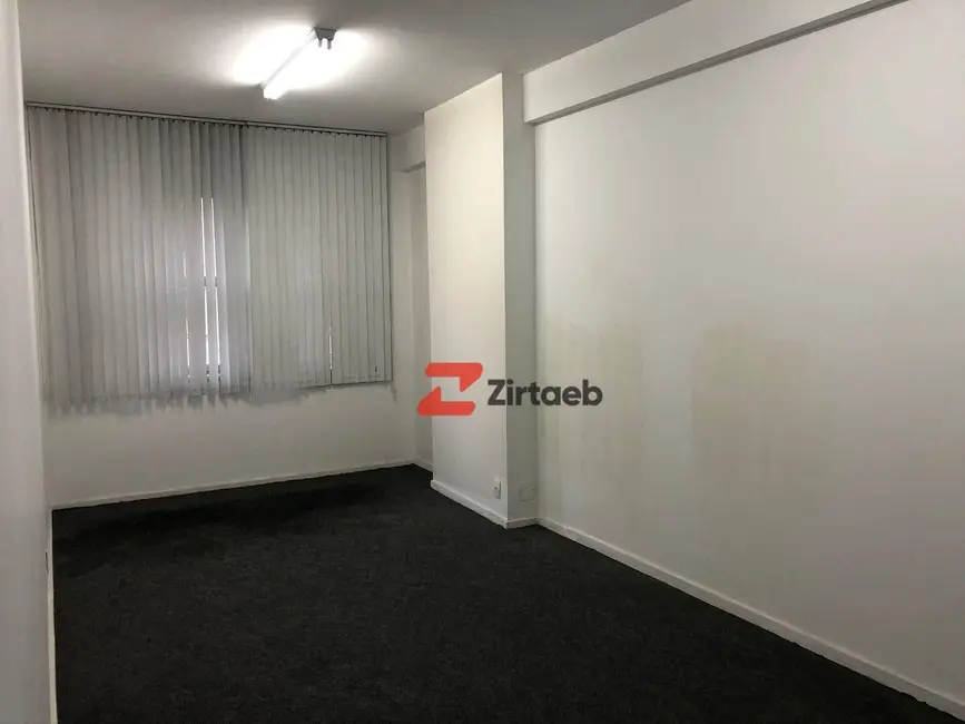 Foto 1 de Sala Comercial para alugar, 58m2 em Centro, Rio De Janeiro - RJ