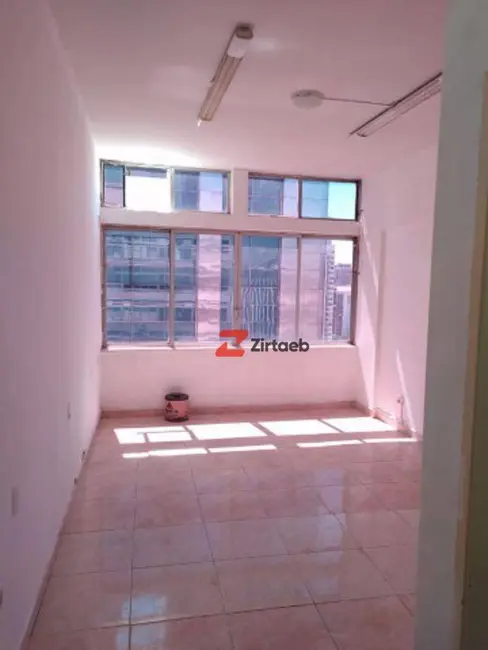 Foto 1 de Sala Comercial para alugar, 21m2 em Centro, Rio De Janeiro - RJ