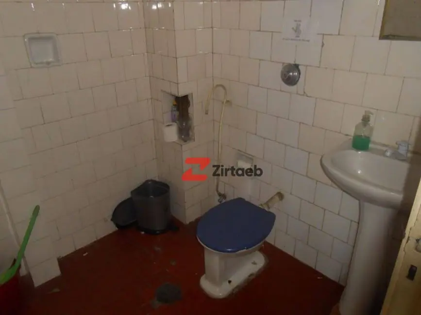 Sala Comercial para alugar, 32m2 em Centro, Rio De Janeiro - RJ - imagem 7 Foto 7 de Sala Comercial para alugar, 32m2 em Centro, Rio De Janeiro - RJ