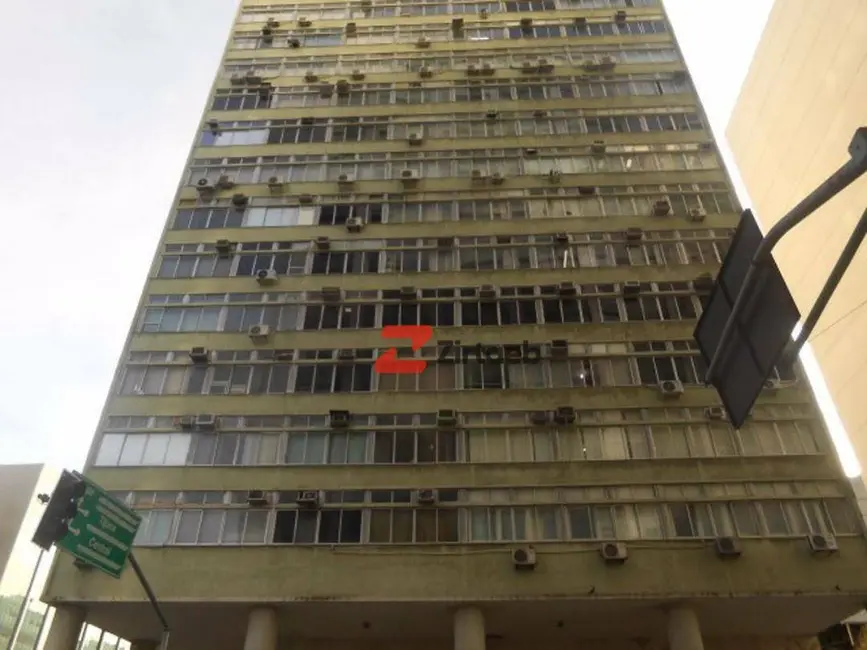 Sala Comercial para alugar, 32m2 em Centro, Rio De Janeiro - RJ - imagem 6 Foto 6 de Sala Comercial para alugar, 32m2 em Centro, Rio De Janeiro - RJ