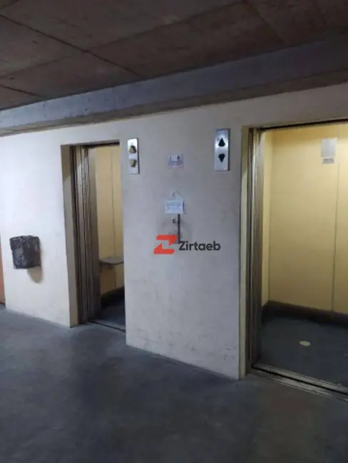 Sala Comercial à venda, 20m2 em Centro, Rio De Janeiro - RJ - imagem 6 Foto 6 de Sala Comercial à venda, 20m2 em Centro, Rio De Janeiro - RJ