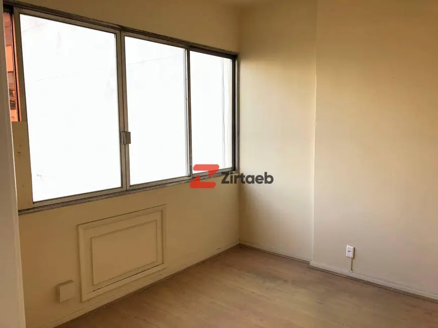 Foto 2 de Sala Comercial para alugar, 40m2 em Centro, Rio De Janeiro - RJ