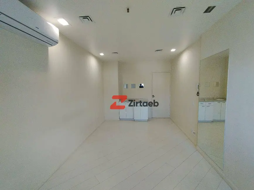 Foto 2 de Sala Comercial para alugar, 28m2 em Barra da Tijuca, Rio De Janeiro - RJ