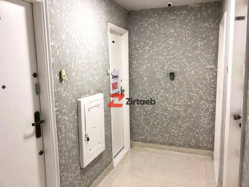 Sala Comercial à venda, 26m2 em Centro, Rio De Janeiro - RJ - imagem 5 Foto 5 de Sala Comercial à venda, 26m2 em Centro, Rio De Janeiro - RJ