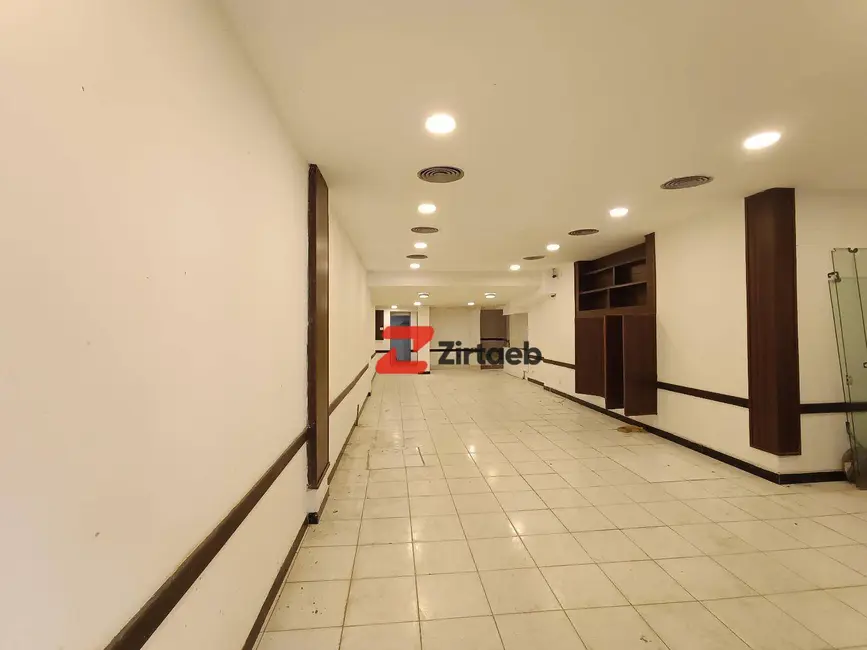 Loja para alugar, 175m2 em Centro, Rio De Janeiro - RJ - imagem 3 Foto 3 de Loja para alugar, 175m2 em Centro, Rio De Janeiro - RJ
