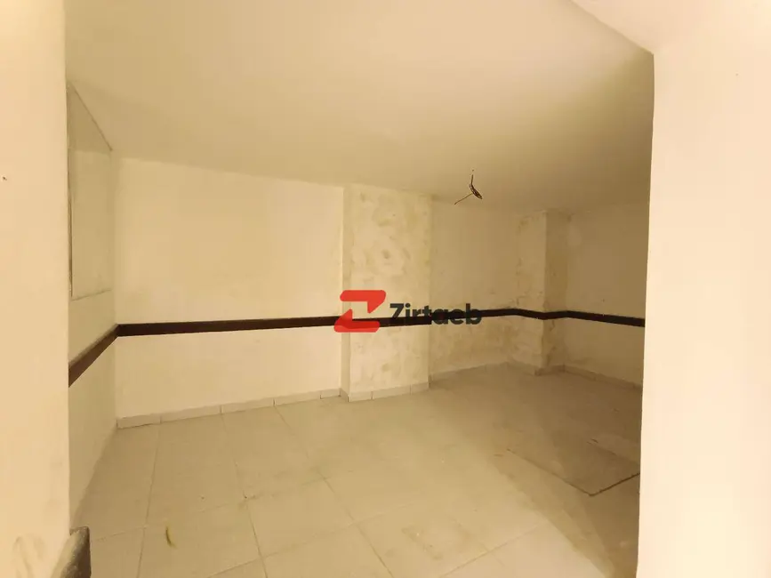 Loja para alugar, 175m2 em Centro, Rio De Janeiro - RJ - imagem 6 Foto 6 de Loja para alugar, 175m2 em Centro, Rio De Janeiro - RJ