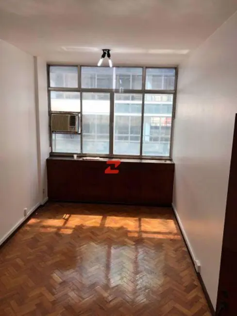 Sala Comercial para alugar, 40m2 em Centro, Rio De Janeiro - RJ - imagem 6 Foto 6 de Sala Comercial para alugar, 40m2 em Centro, Rio De Janeiro - RJ
