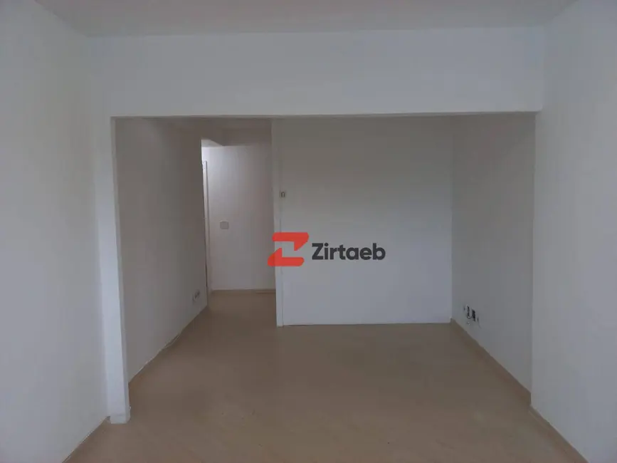 Sala Comercial para alugar, 28m2 em Barra da Tijuca, Rio De Janeiro - RJ - imagem 3 Foto 3 de Sala Comercial para alugar, 28m2 em Barra da Tijuca, Rio De Janeiro - RJ