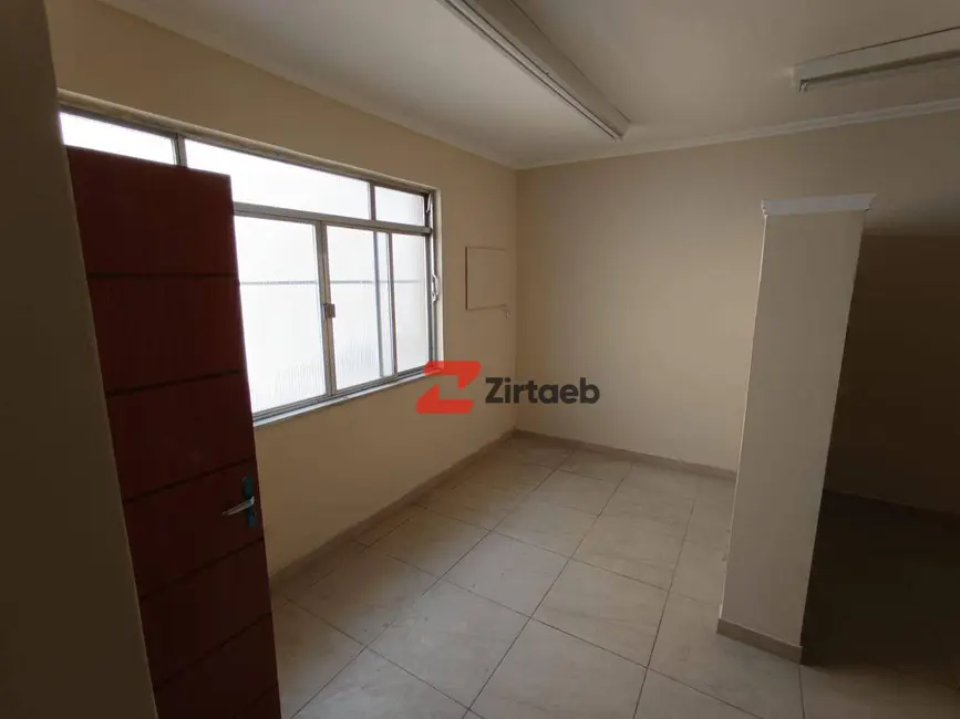 Foto 2 de Sala Comercial para alugar, 43m2 em Bangu, Rio De Janeiro - RJ