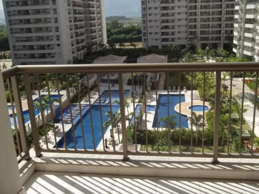 Foto 2 de Apartamento com 2 quartos à venda, 78m2 em Jacarepaguá, Rio De Janeiro - RJ