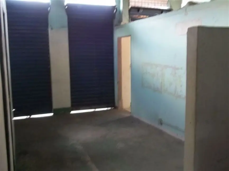 Loja para alugar, 80m2 em Praça Seca, Rio De Janeiro - RJ - imagem 3 Foto 3 de Loja para alugar, 80m2 em Praça Seca, Rio De Janeiro - RJ