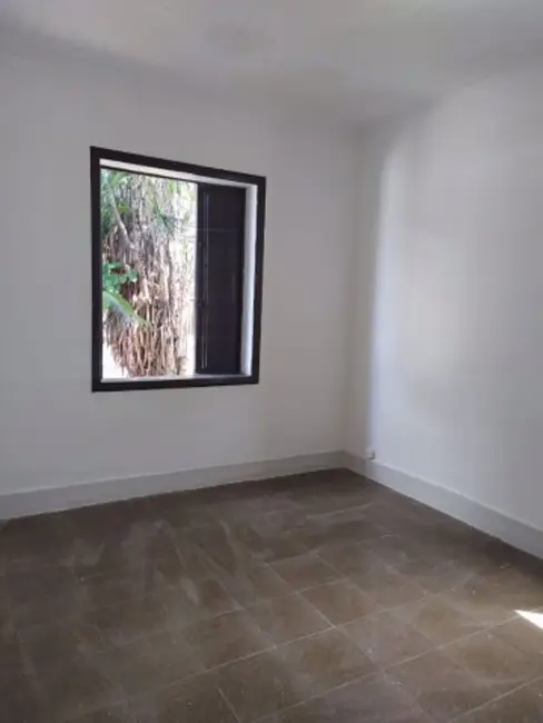 Foto 7 de Casa com 2 quartos para alugar, 500m2 em Ribeira, Rio De Janeiro - RJ