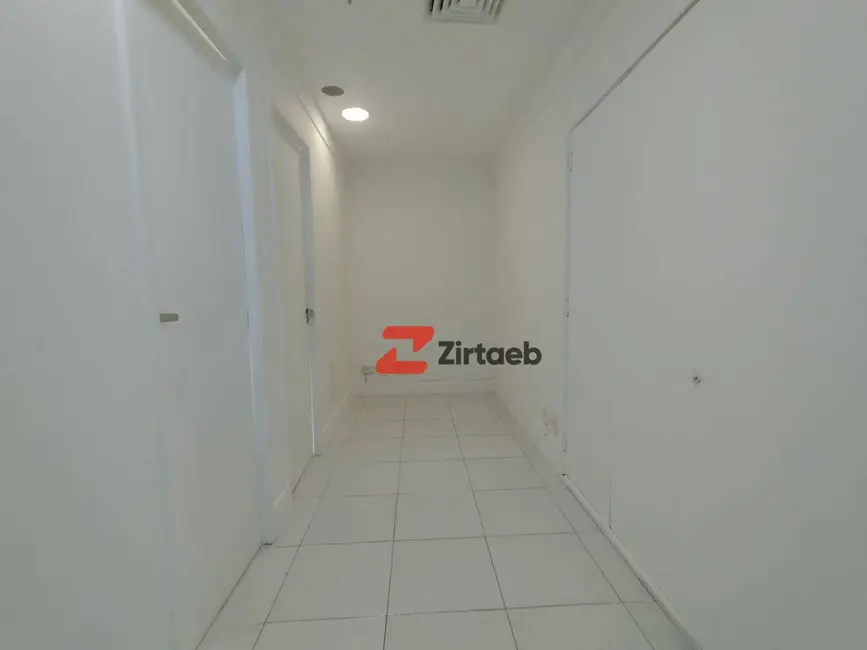 Sala Comercial à venda, 30m2 em Barra da Tijuca, Rio De Janeiro - RJ - imagem 7 Foto 7 de Sala Comercial à venda, 30m2 em Barra da Tijuca, Rio De Janeiro - RJ