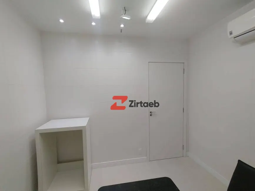 Sala Comercial para alugar, 41m2 em Barra da Tijuca, Rio De Janeiro - RJ - imagem 8 Foto 8 de Sala Comercial para alugar, 41m2 em Barra da Tijuca, Rio De Janeiro - RJ