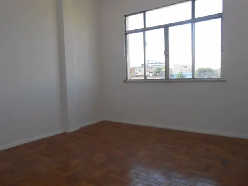 Foto 2 de Apartamento com 2 quartos para alugar, 85m2 em Sampaio, Rio De Janeiro - RJ