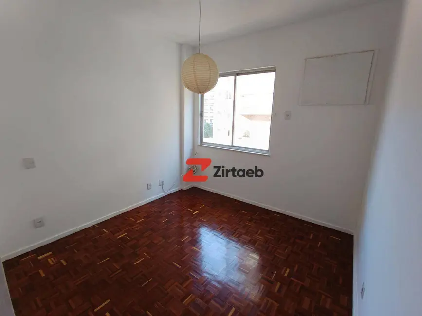 Apartamento com 3 quartos para alugar, 109m2 em Lagoa, Rio De Janeiro - RJ - imagem 3 Foto 3 de Apartamento com 3 quartos para alugar, 109m2 em Lagoa, Rio De Janeiro - RJ